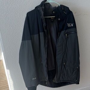 Mountain Hardwear Men's Two-Tone Black & Charcoal Rain Jacket